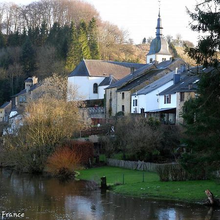Au Charme Du 13 Faubourg De France A Bouillon Villa Kültér fotó
