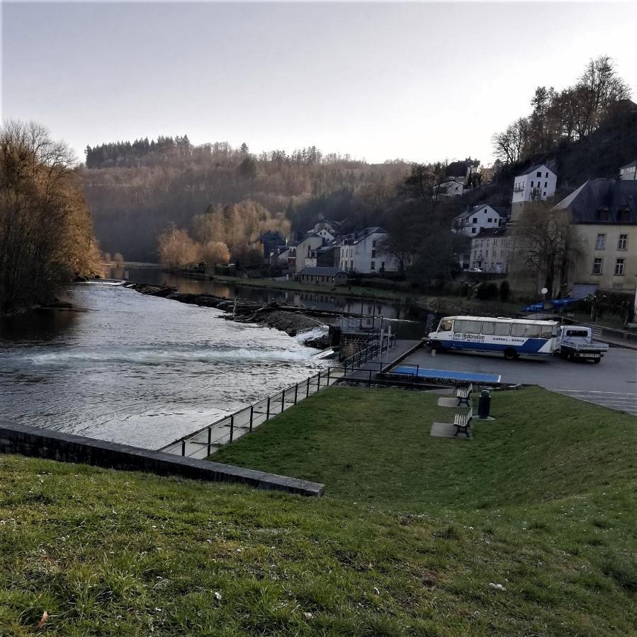 Au Charme Du 13 Faubourg De France A Bouillon Villa Kültér fotó