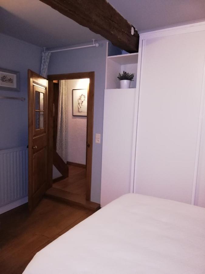 Au Charme Du 13 Faubourg De France A Bouillon Villa Kültér fotó