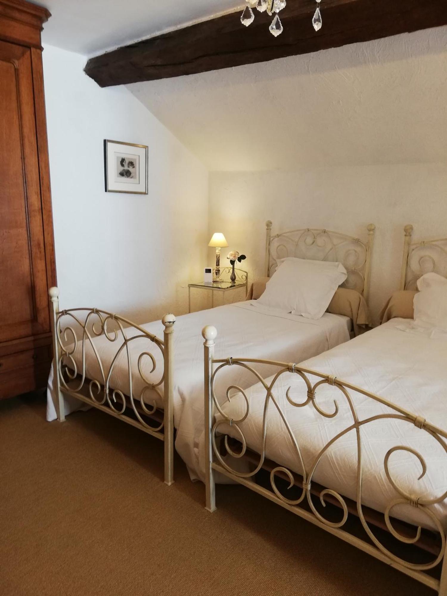 Au Charme Du 13 Faubourg De France A Bouillon Villa Kültér fotó